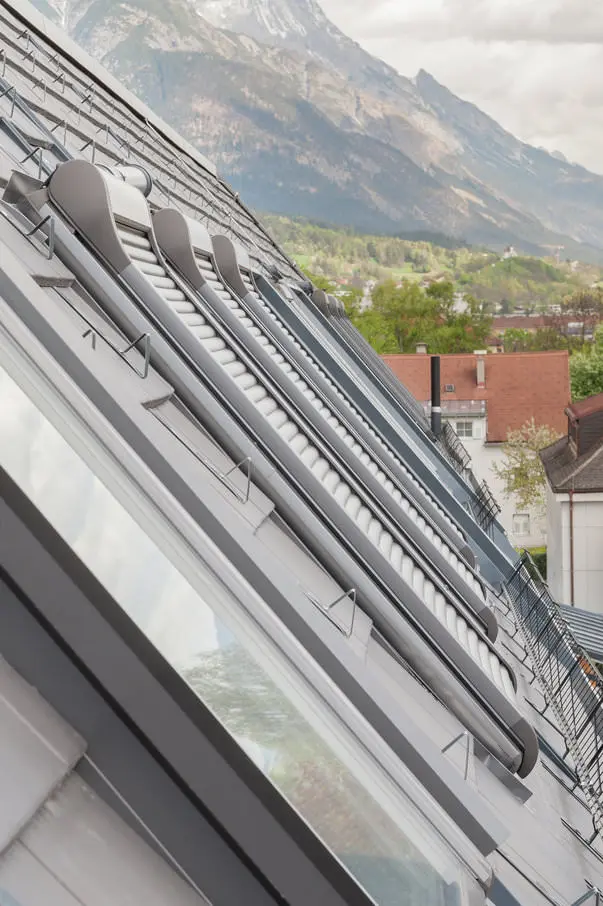 Roto Designo R6/R8 Außenrollladen ZRO-537669M Roto Designo R6/R8 Außenrollladen ZRO-537669M